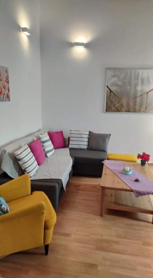 Apartment Niochori 1